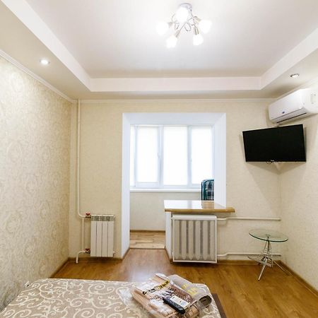 Kvartirkoff Na Polku Azov 32B Kiev Buitenkant foto
